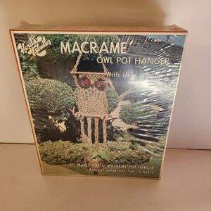 Vtg Hazel's Kaboodles Owl Macrame 4Ft Pot Hanger Kit HK77 NIB